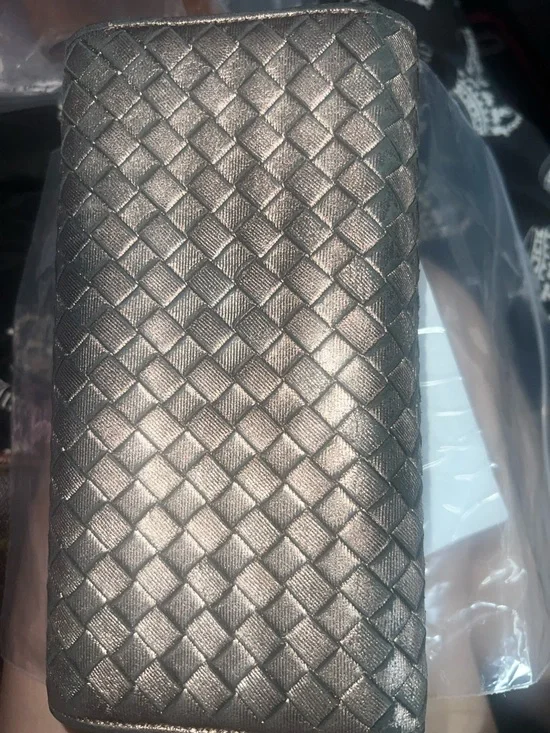 Bottega Veneta Black Intrecciato Leather Wallet - Picture 2 of 4